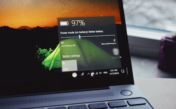 Phần mềm Battery Percentage Icon này có sẵn trên Microsoft Store, do đó bạn có thể yên tâm về mức độ an toàn của nó. 